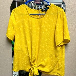 Yellow polka dotted summer shirt! Super light weight, Airy and flowy!